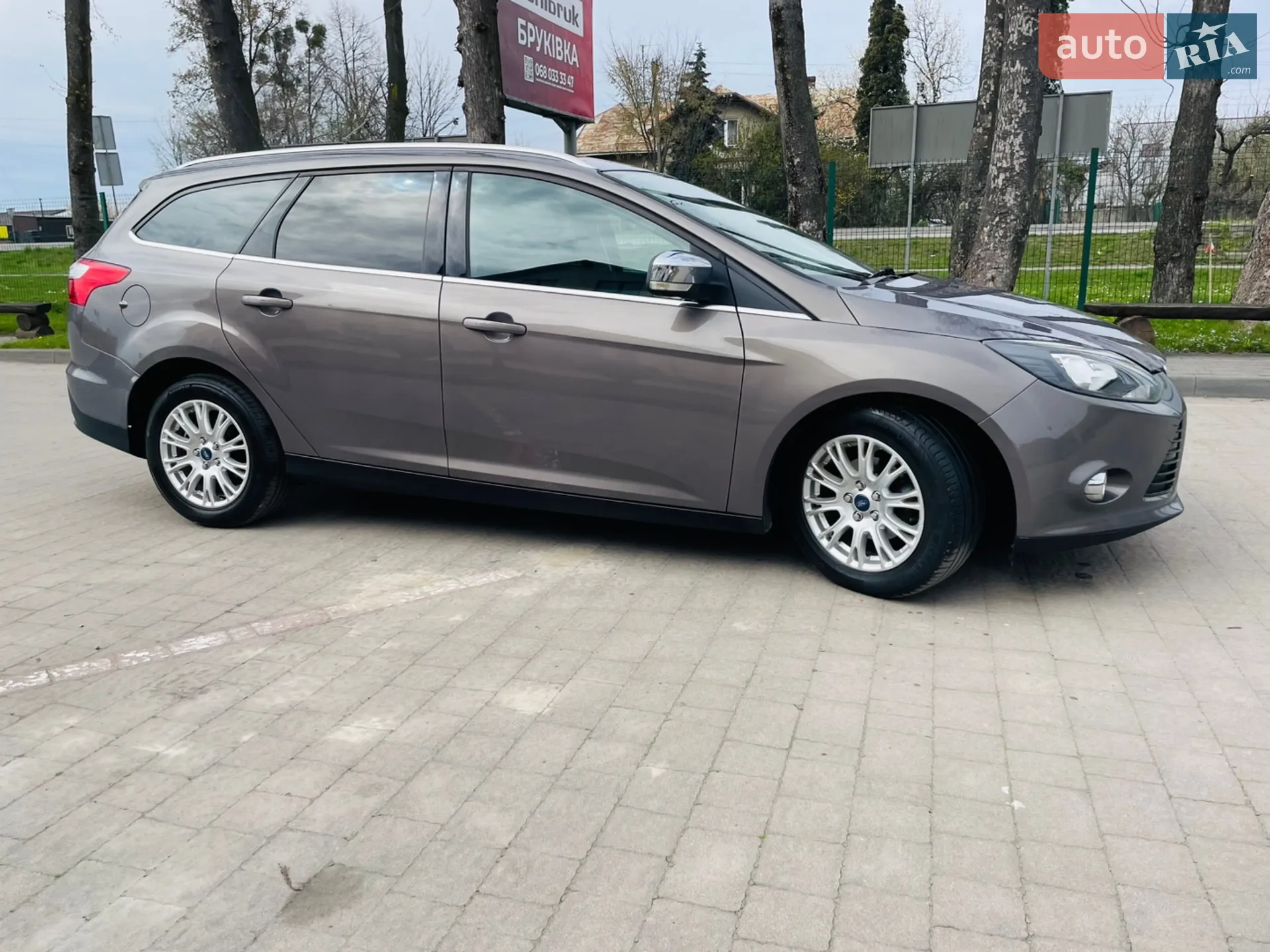 2011 Ford Focus - мініатюра 13