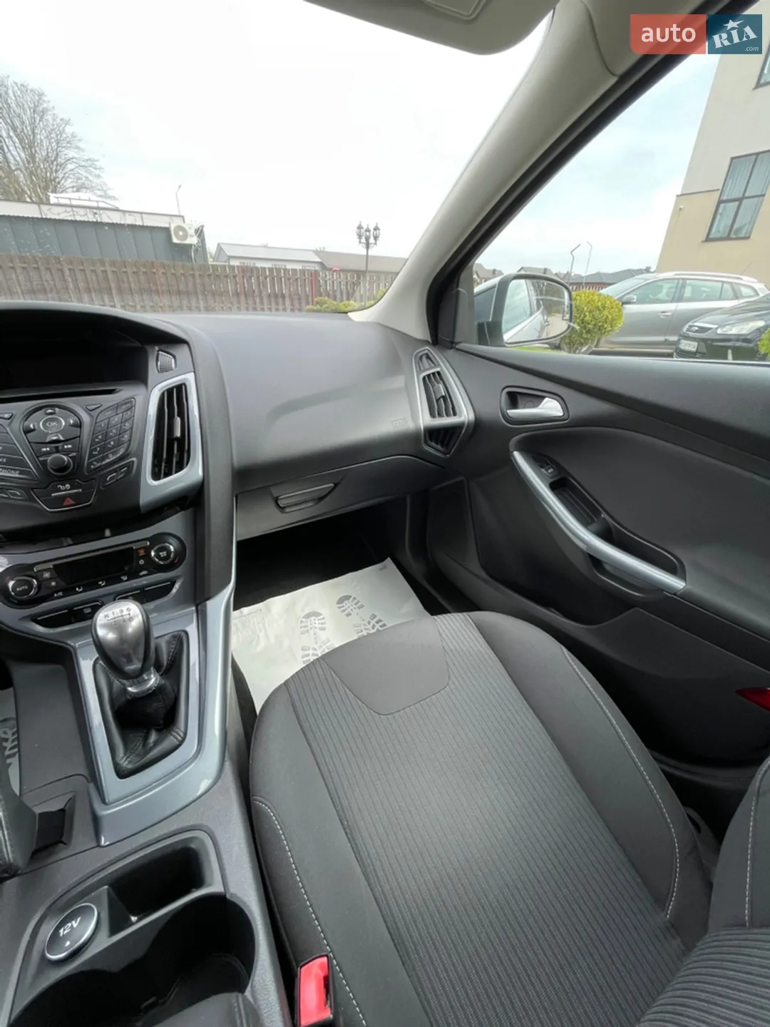 2011 Ford Focus - мініатюра 37