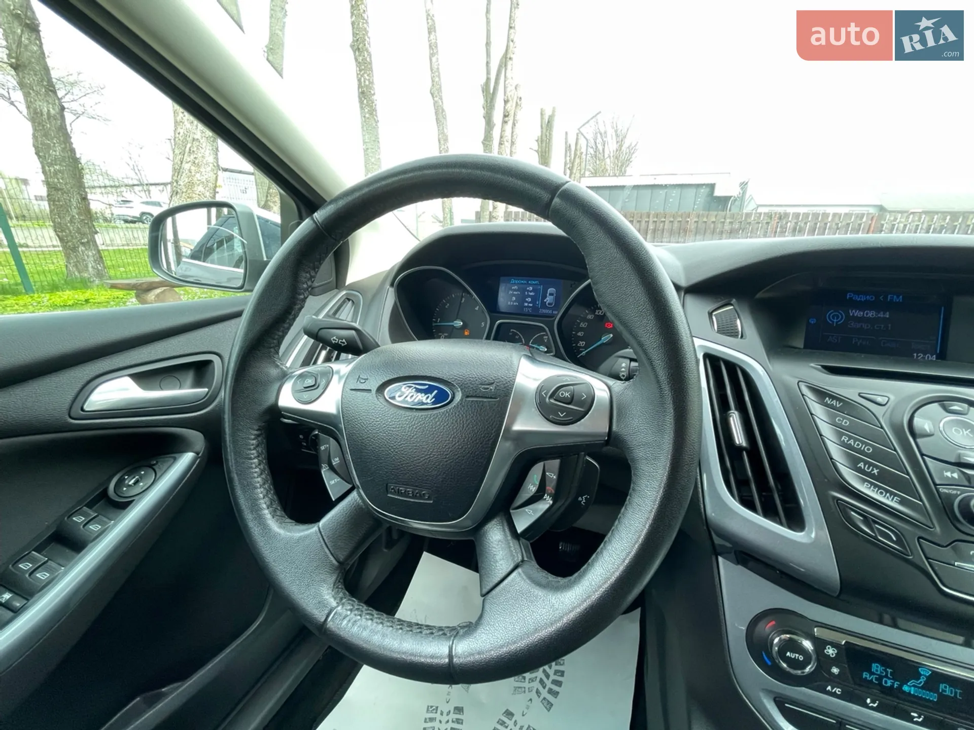 2011 Ford Focus - мініатюра 39