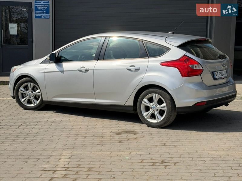 Хетчбек Ford Focus 2012 в Івано-Франківську