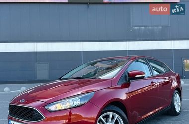 Седан Ford Focus 2015 в Киеве