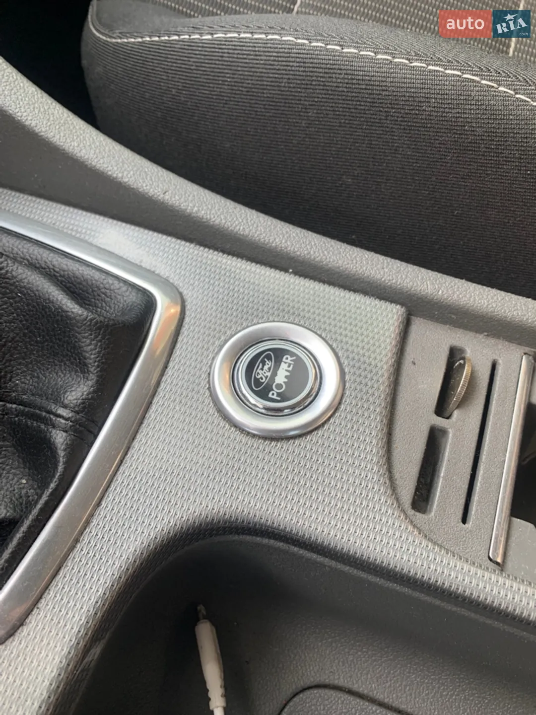 2010 Ford Focus - мініатюра 26