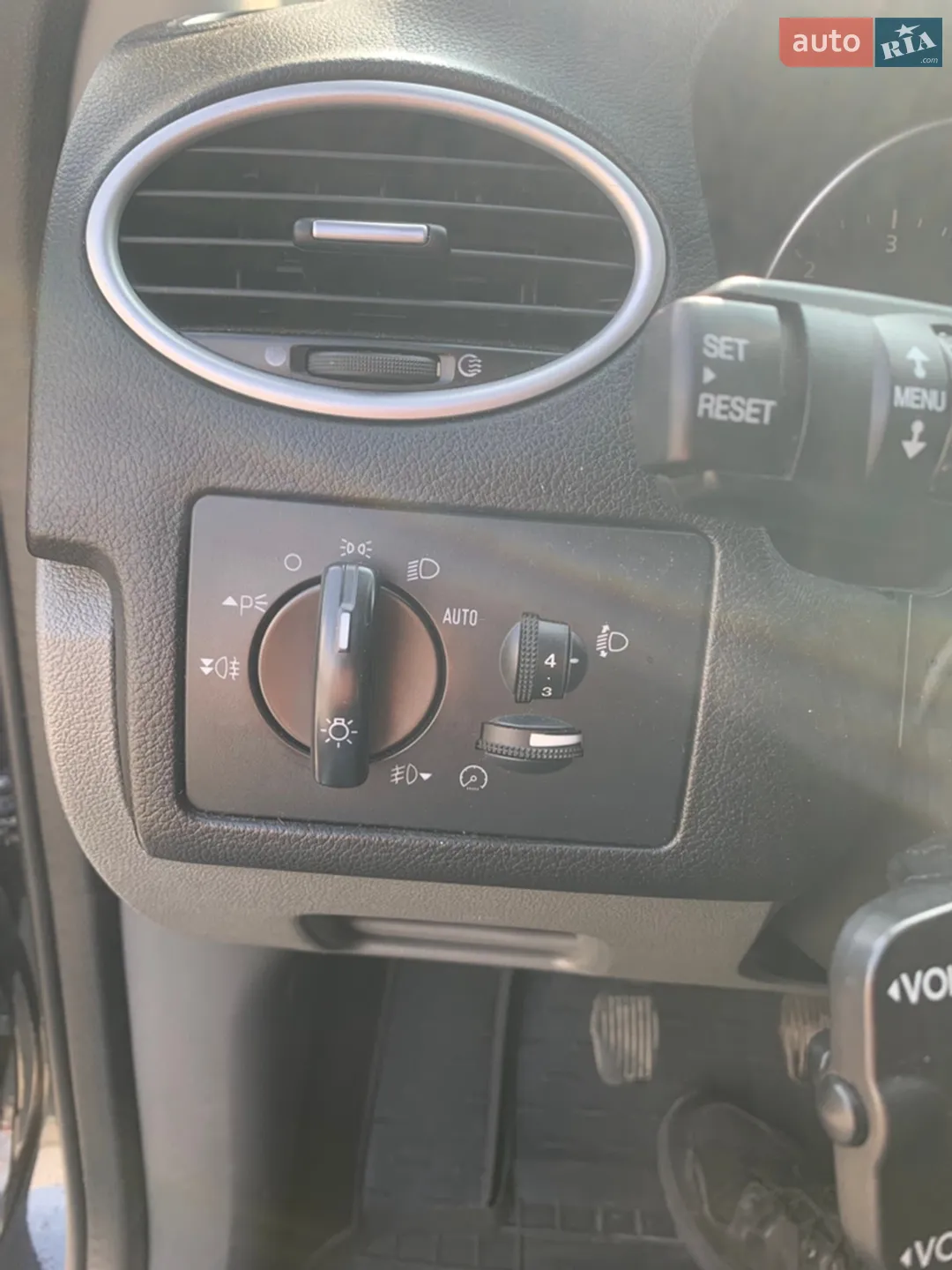 2010 Ford Focus - мініатюра 47