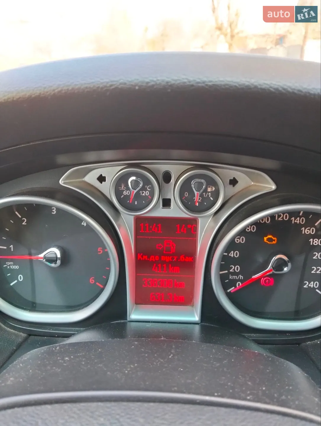 2010 Ford Focus - мініатюра 2