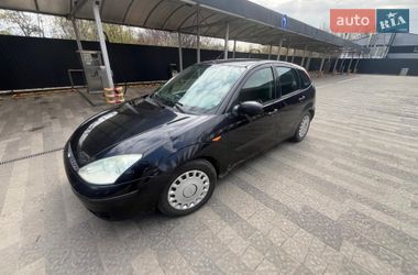 Хэтчбек Ford Focus 2003 в Киеве