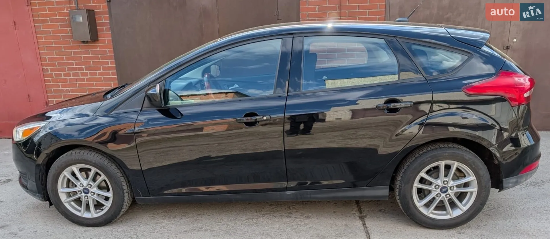 2017 Ford Focus - мініатюра 10