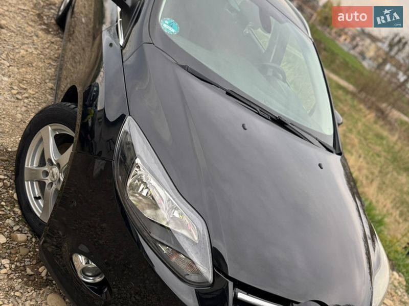 Универсал Ford Focus 2013 в Стрые
