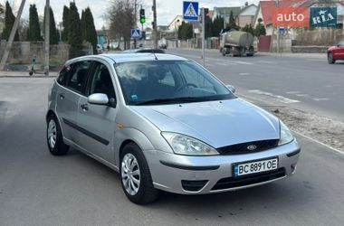 Хэтчбек Ford Focus 2004 в Ровно