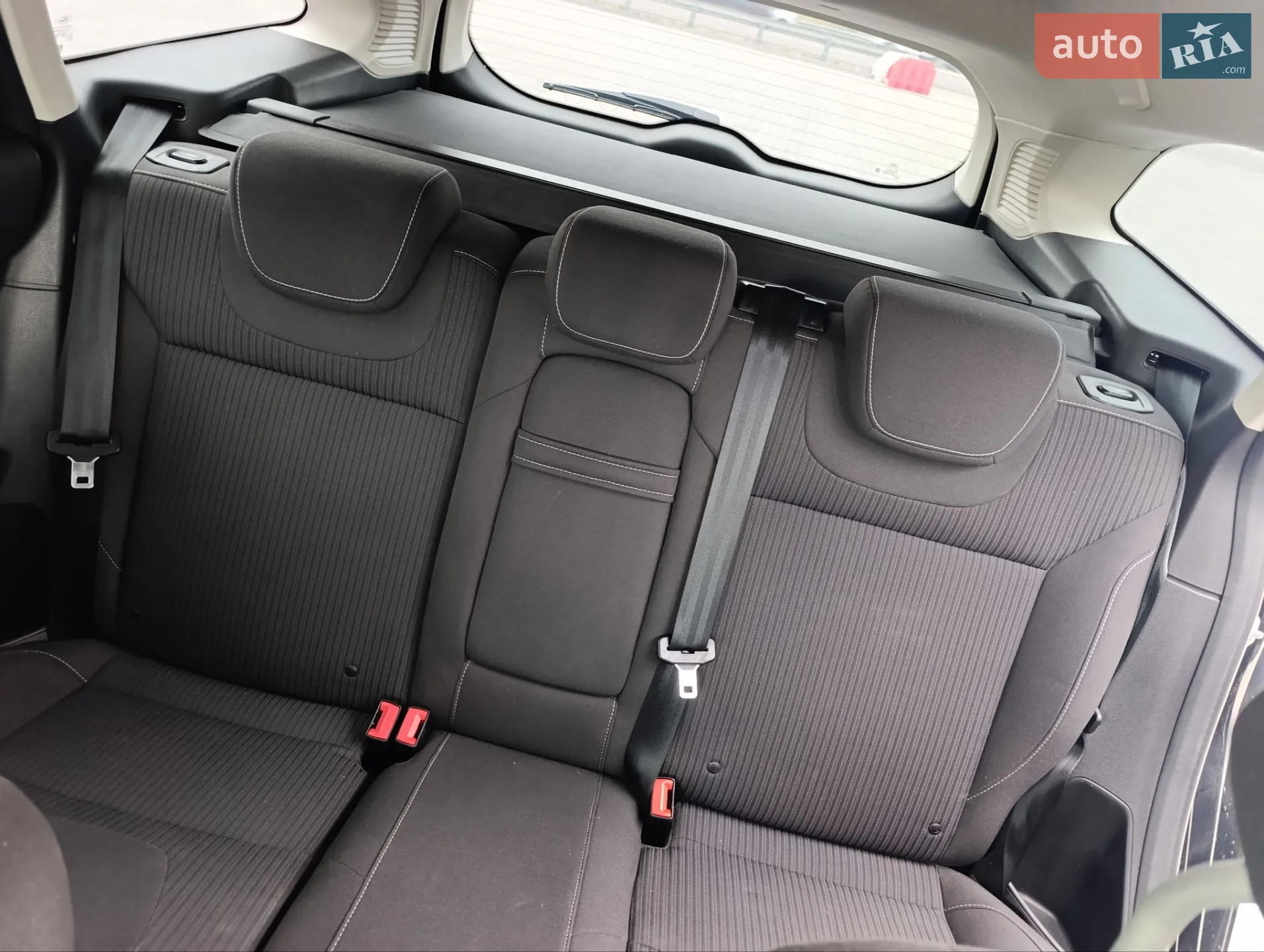 2011 Ford Focus - мініатюра 12