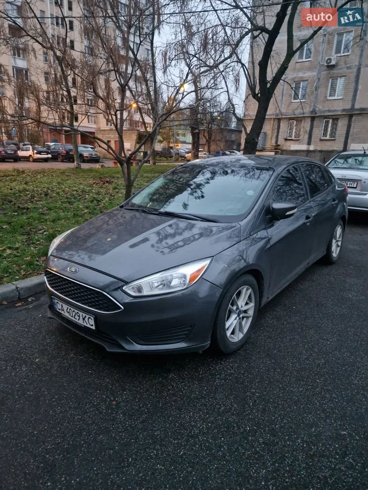2016 Ford Focus - мініатюра 18