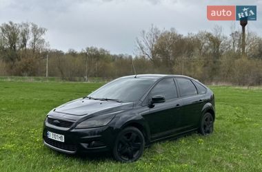 Хетчбек Ford Focus 2008 в Пирятині