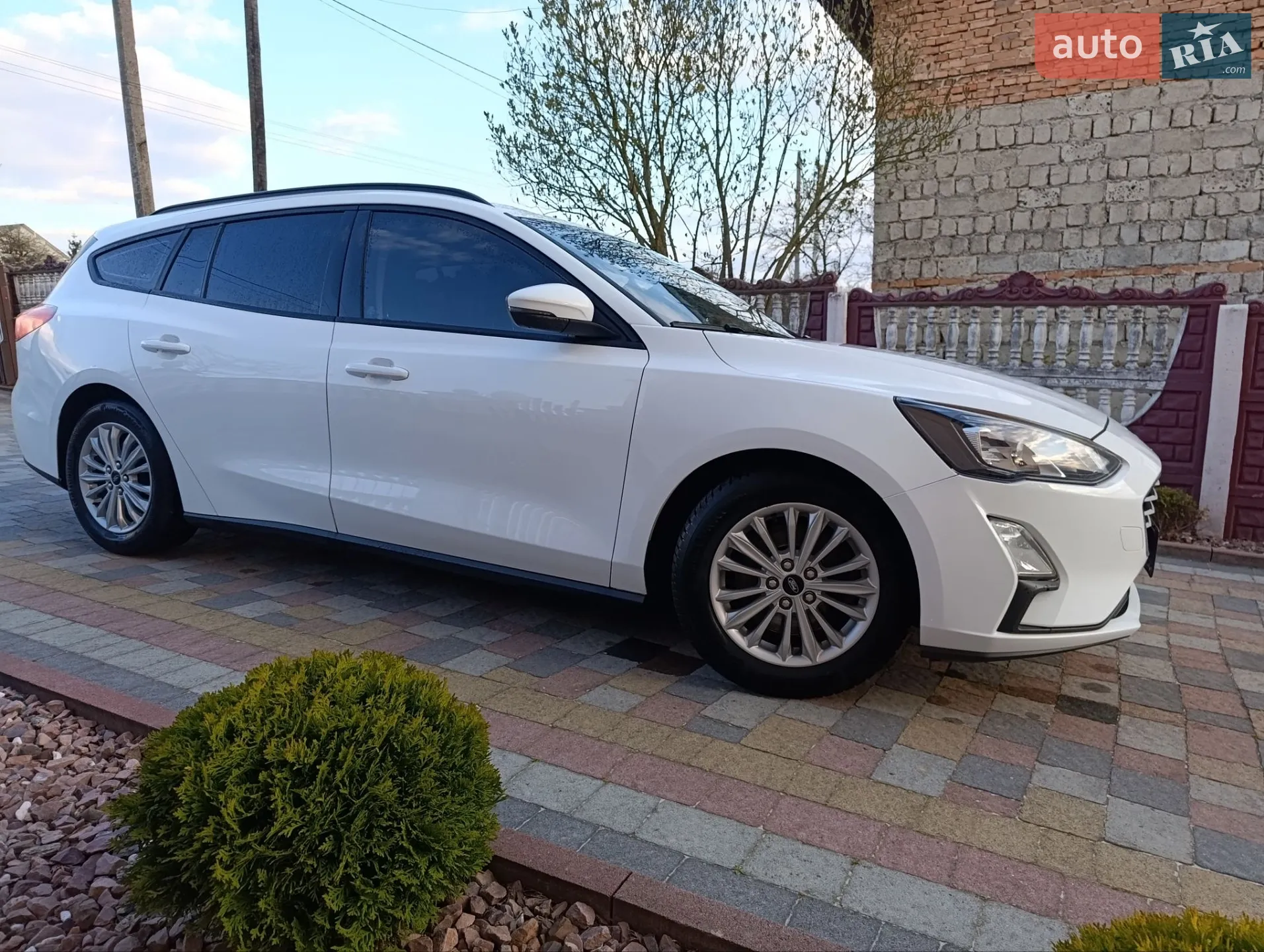 2020 Ford Focus - мініатюра 18