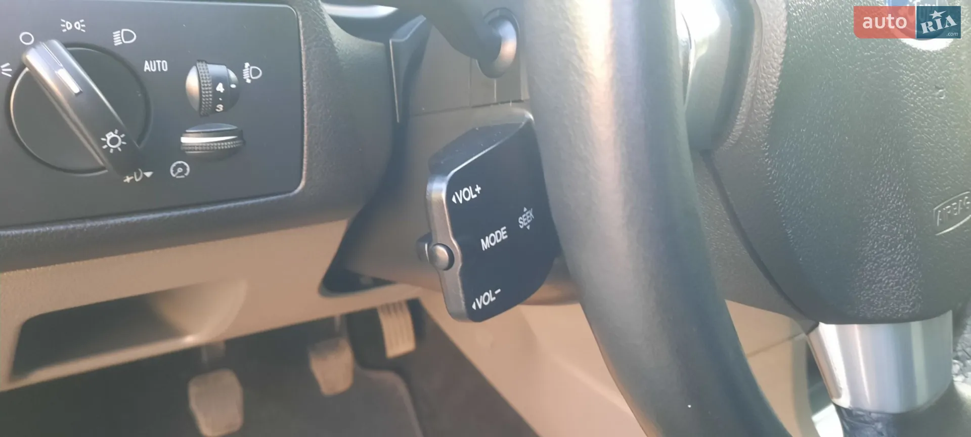 2010 Ford Focus - мініатюра 35
