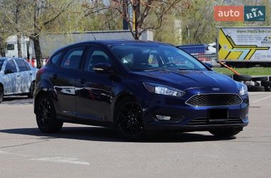 Хэтчбек Ford Focus 2015 в Киеве