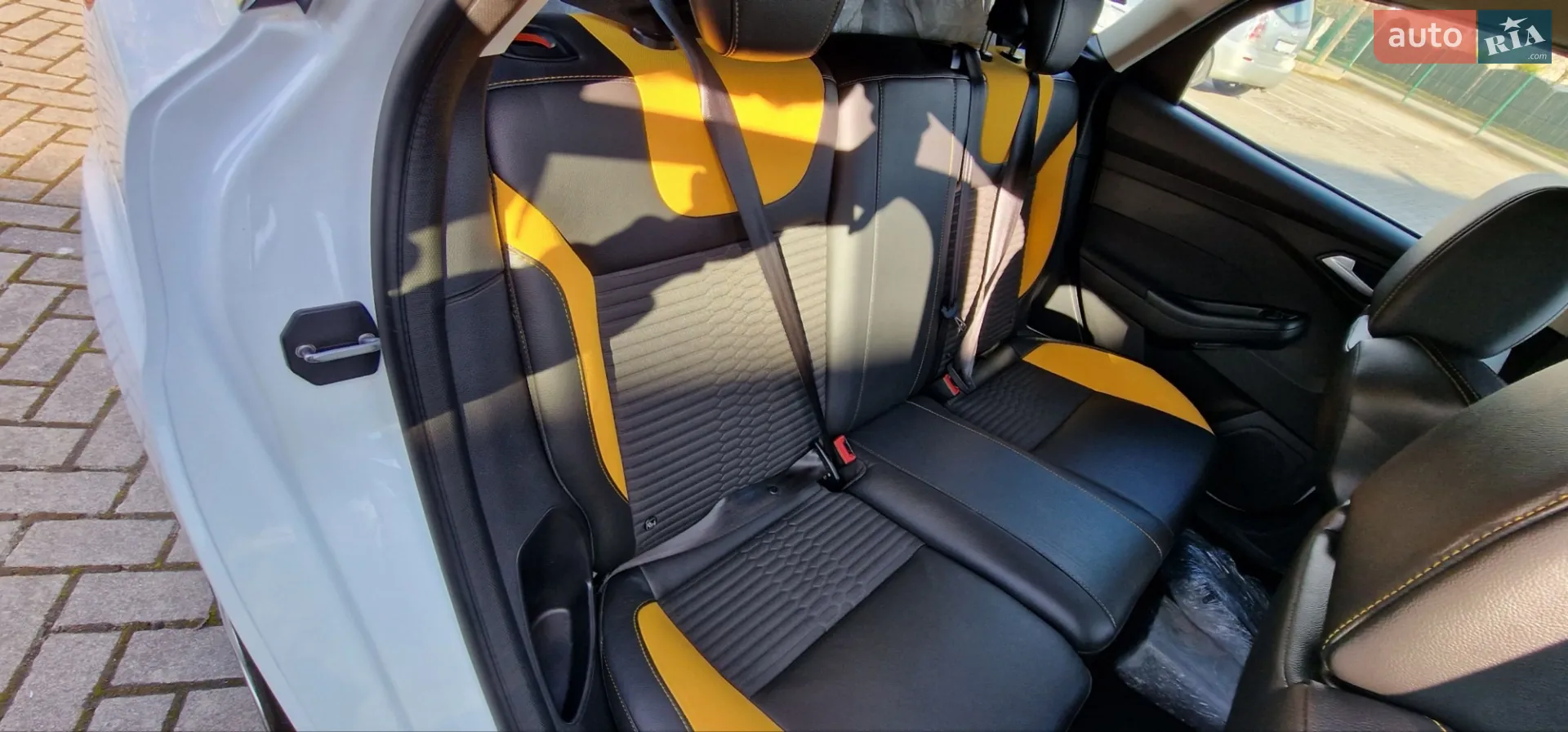 2013 Ford Focus - мініатюра 17