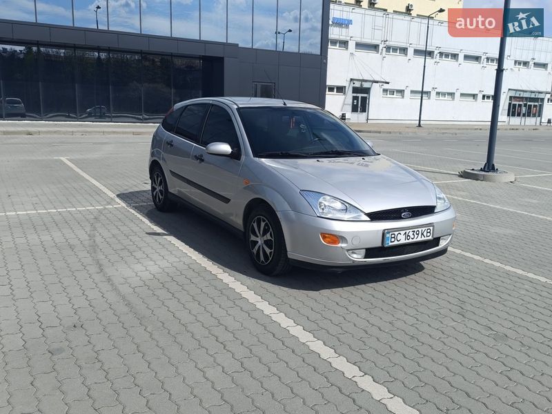 Хетчбек Ford Focus 2000 в Львові