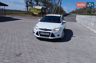 Седан Ford Focus 2011 в Киеве