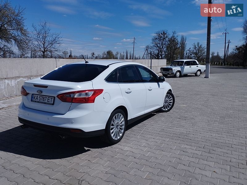 Седан Ford Focus 2011 в Киеве