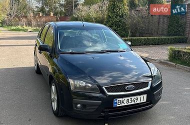 Хетчбек Ford Focus 2006 в Рівному