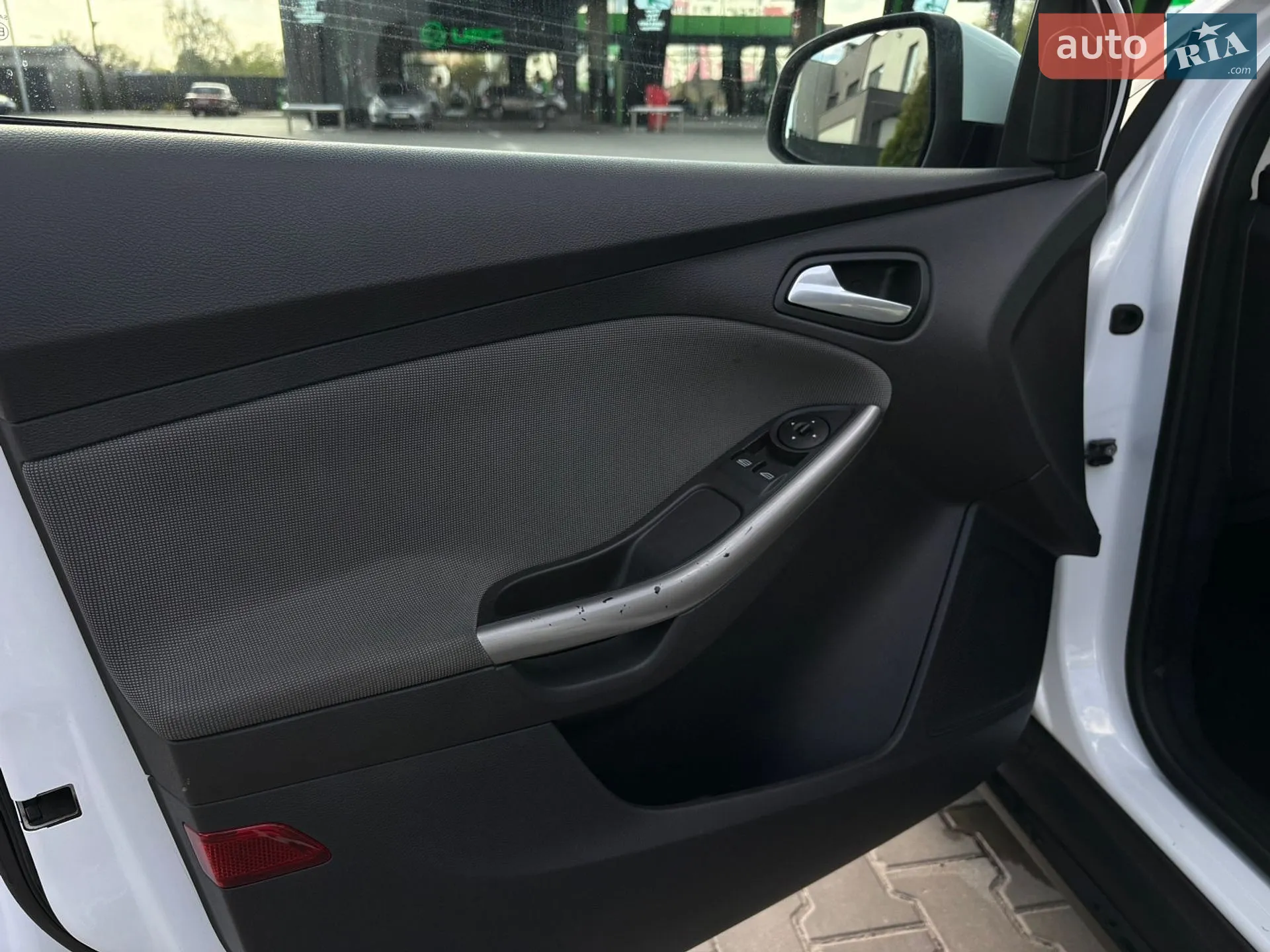2012 Ford Focus - мініатюра 27