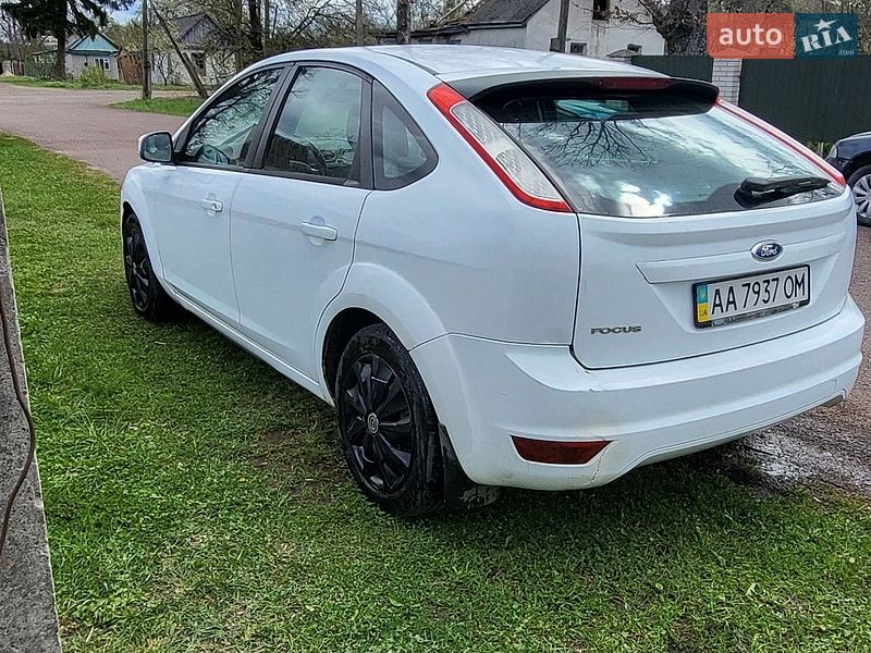 Ford Focus 2011
