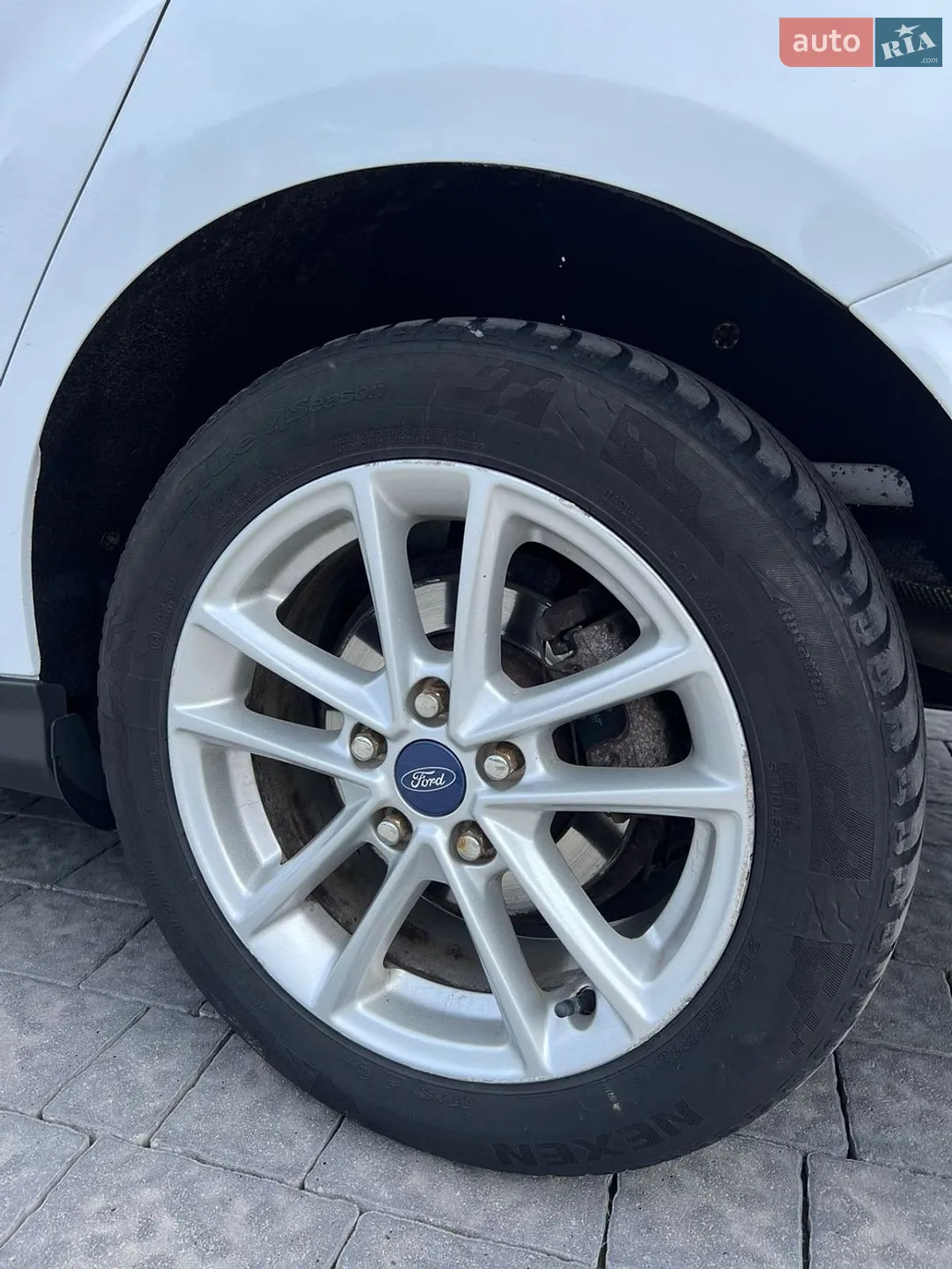 Ford Focus 2013 VIN WF0LXXGCBLDB73745 фото оголошення 12 з 41