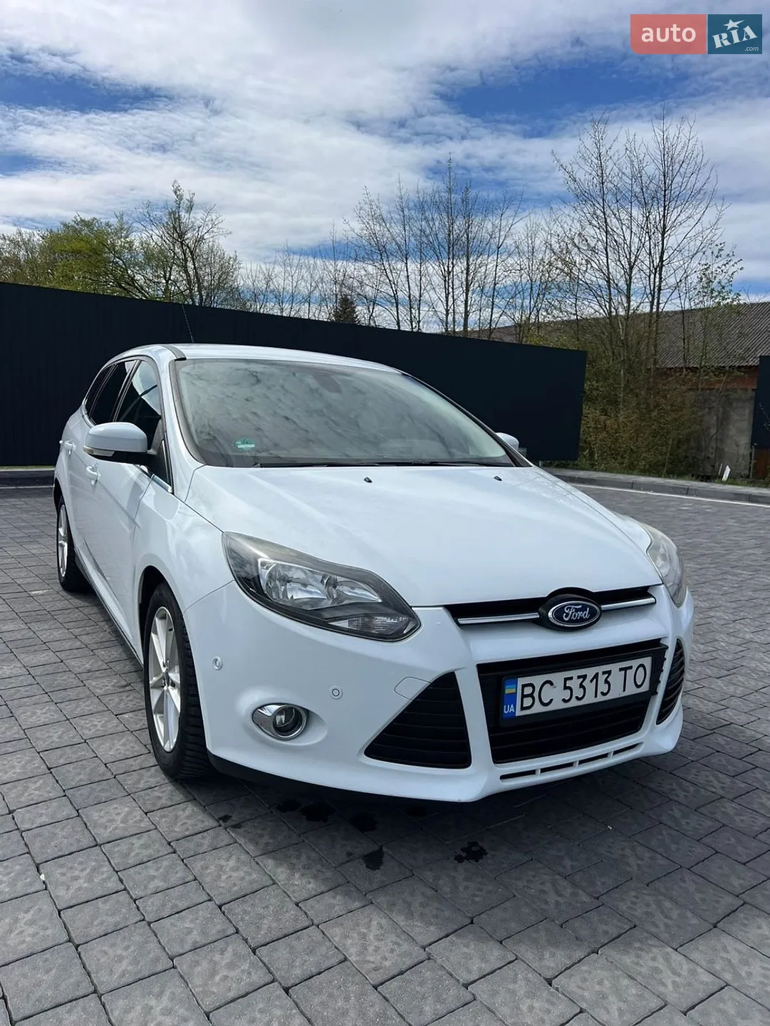 Ford Focus 2013 VIN WF0LXXGCBLDB73745 фото оголошення 17 з 41