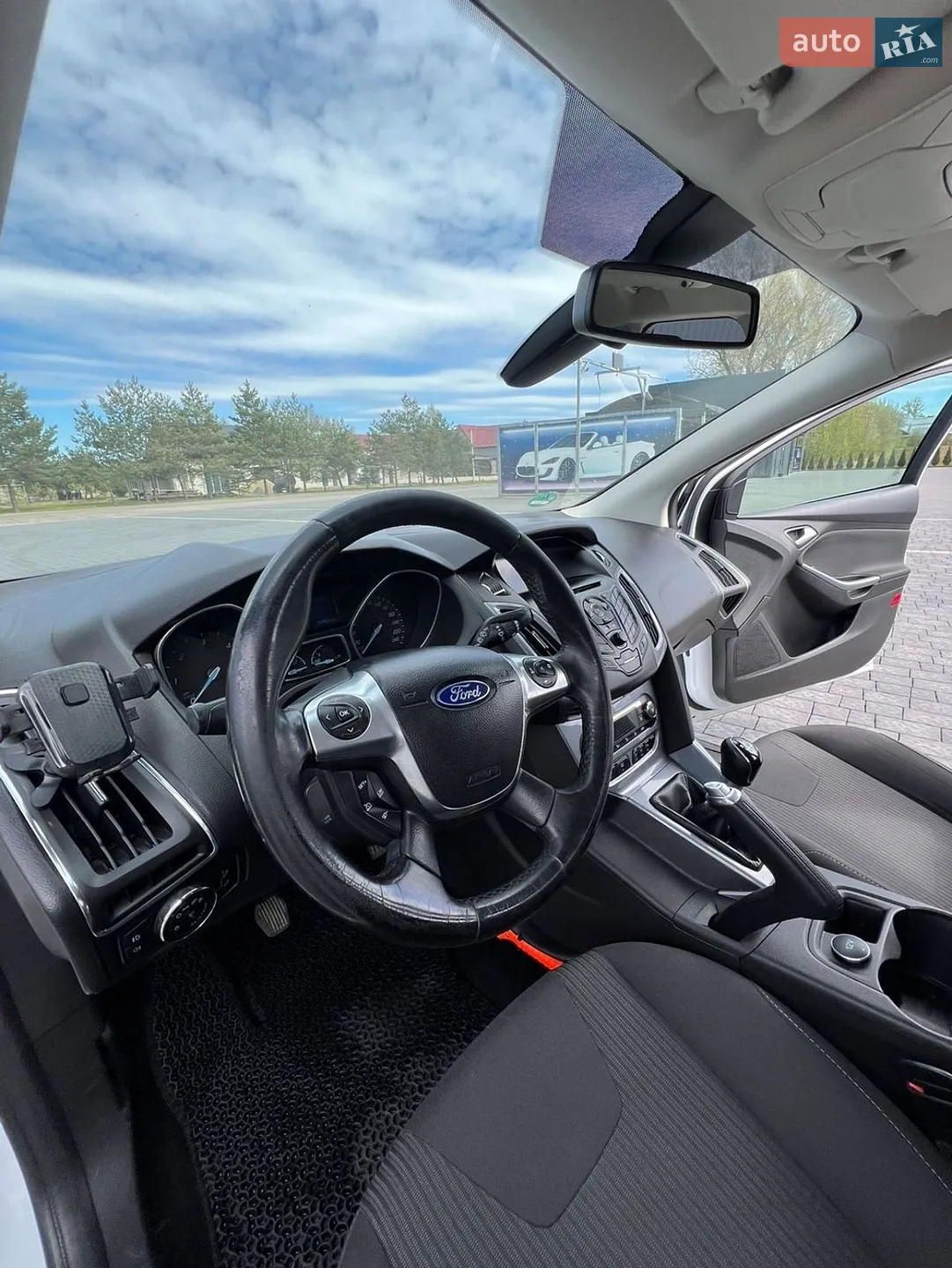 Ford Focus 2013 VIN WF0LXXGCBLDB73745 фото оголошення 26 з 41