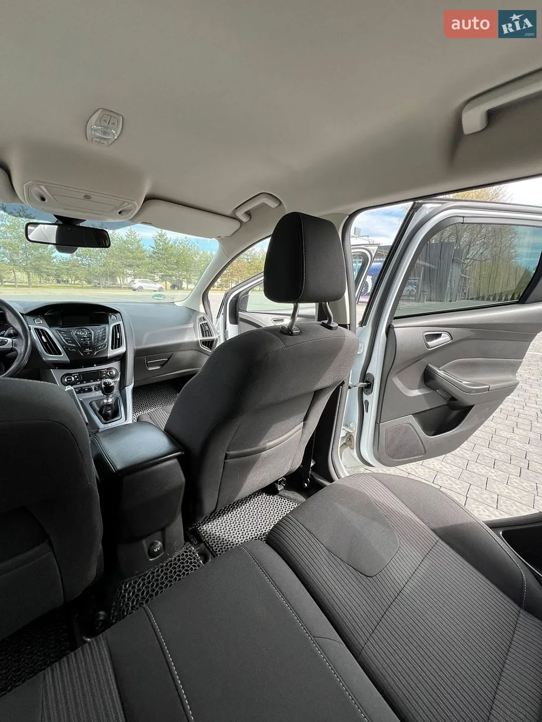 Ford Focus 2013 VIN WF0LXXGCBLDB73745 фото оголошення 30 з 41