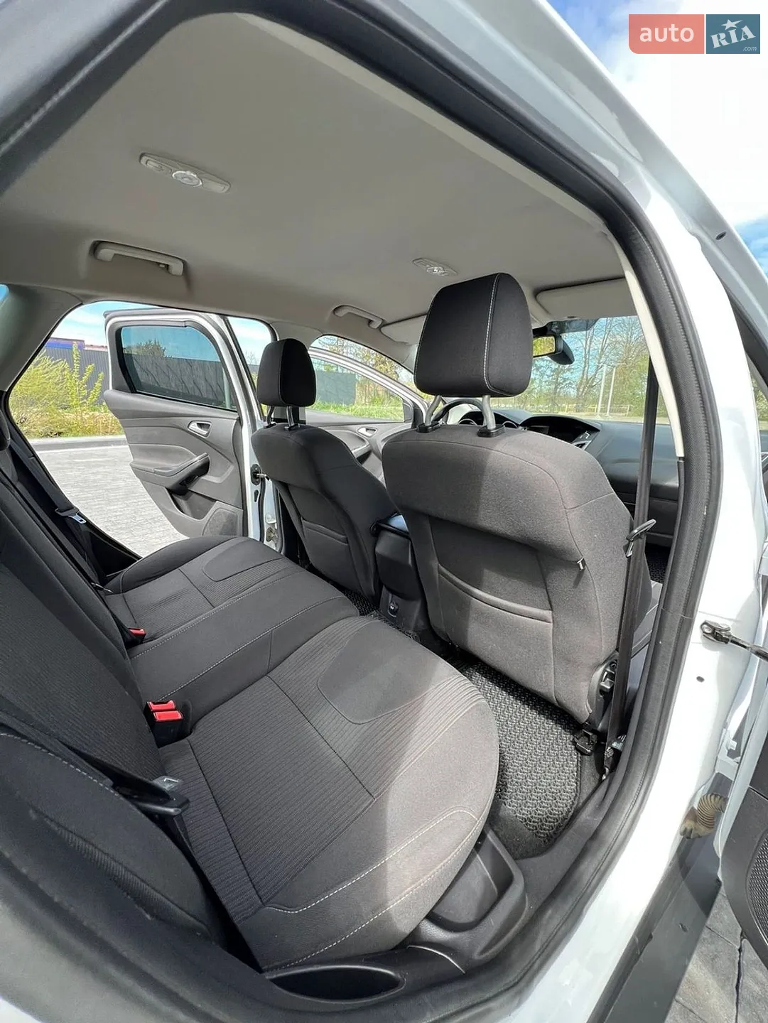Ford Focus 2013 VIN WF0LXXGCBLDB73745 фото оголошення 35 з 41