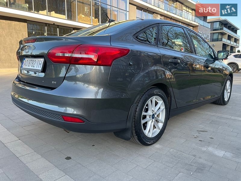 Седан Ford Focus 2017 в Ужгороде