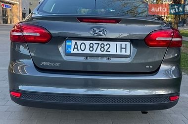 Седан Ford Focus 2017 в Ужгороде