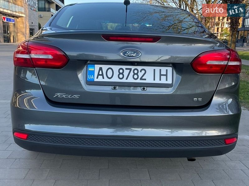 Седан Ford Focus 2017 в Ужгороде
