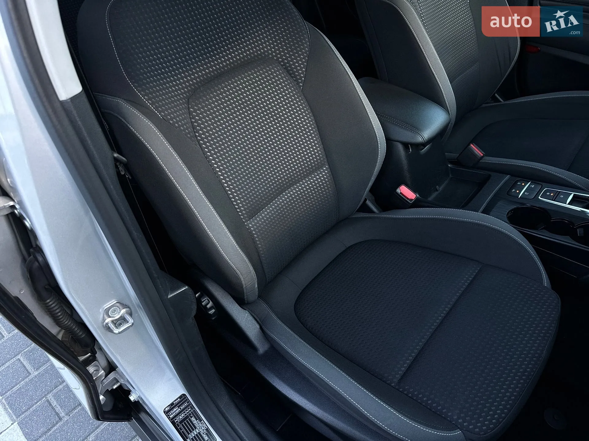2019 Ford Focus - мініатюра 20
