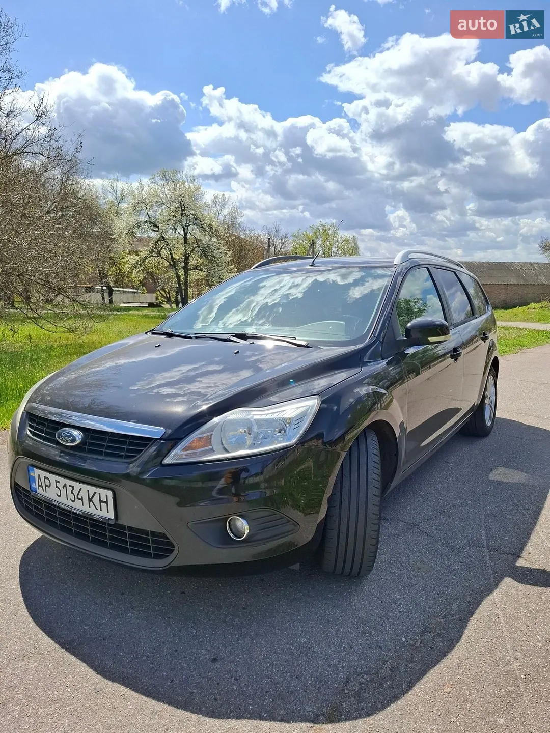 2010 Ford Focus - мініатюра 2