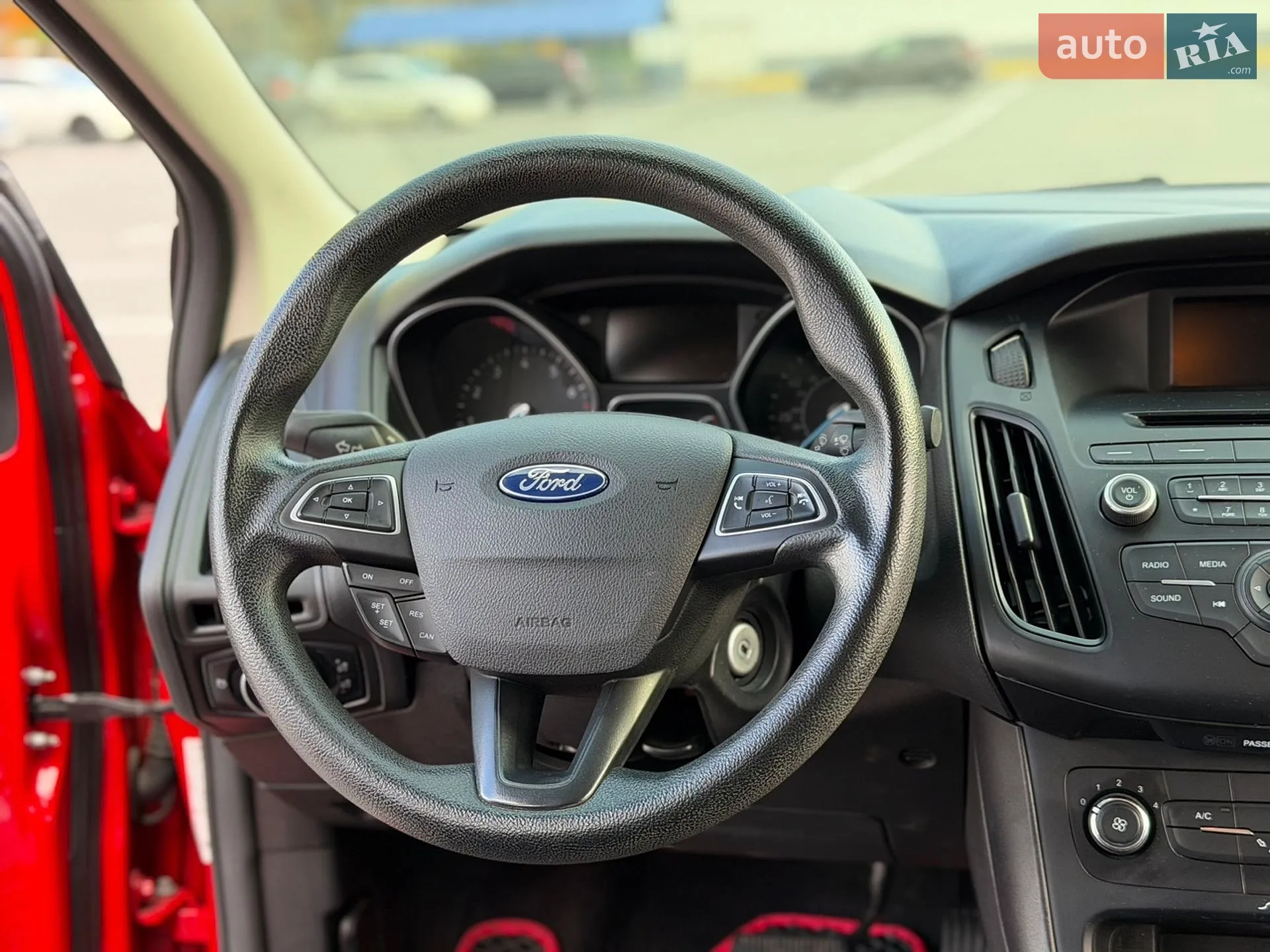 2015 Ford Focus - мініатюра 27