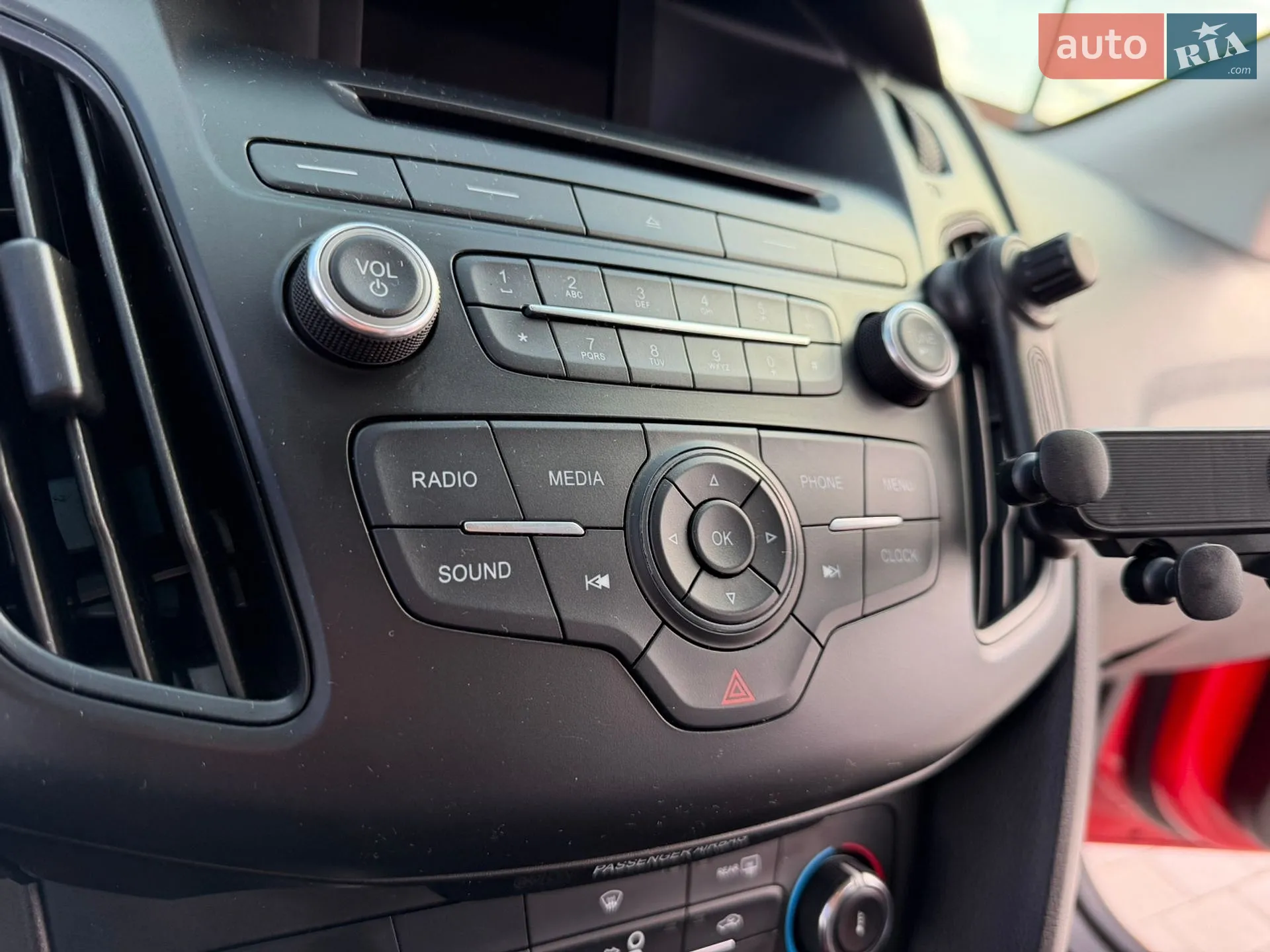 2015 Ford Focus - мініатюра 39