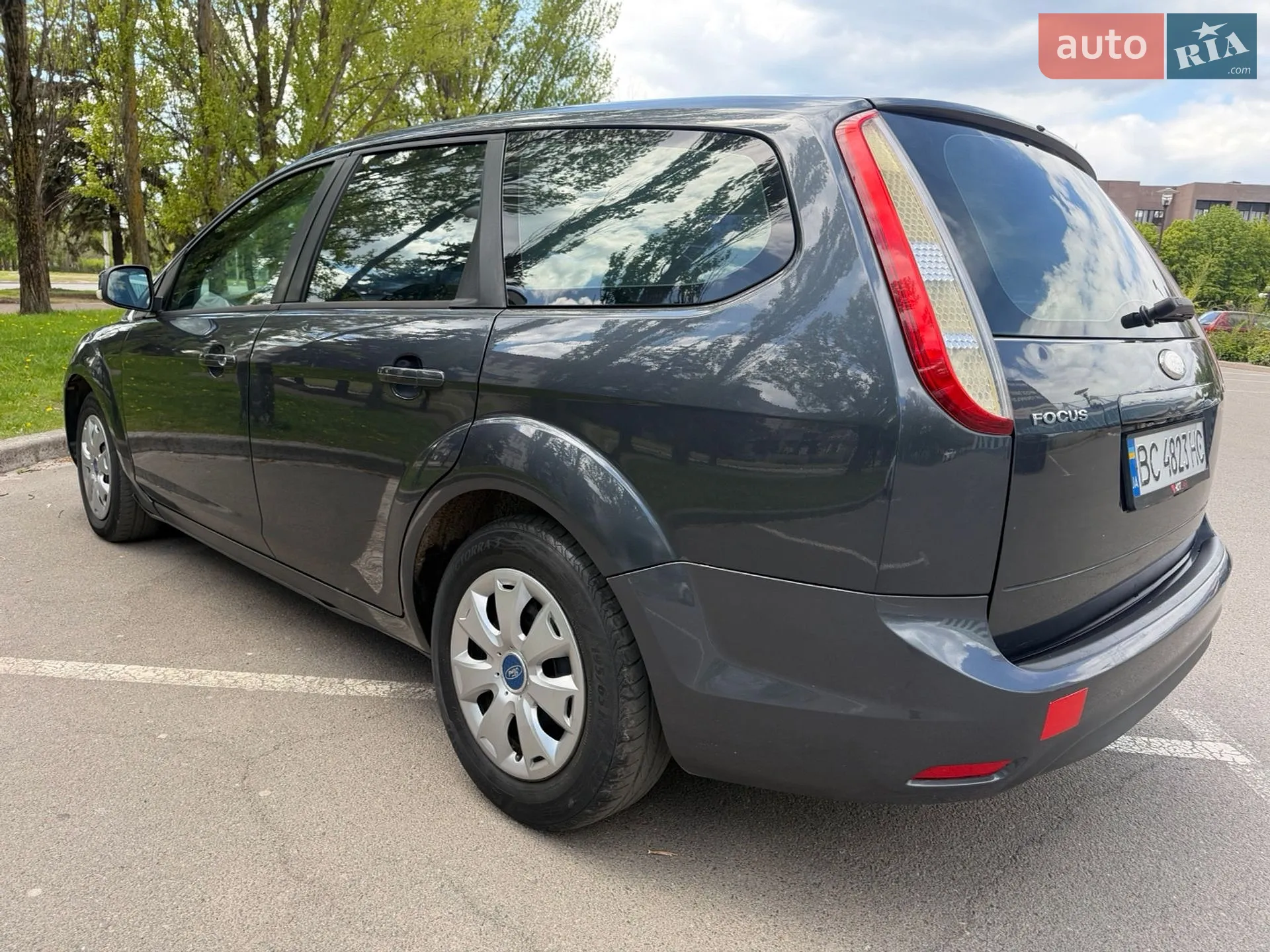 2010 Ford Focus - мініатюра 5
