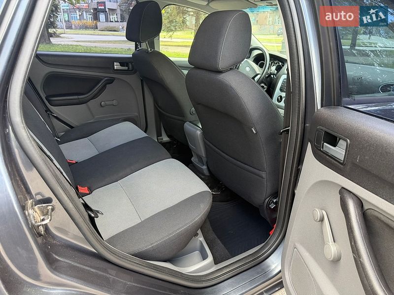 Універсал Ford Focus 2010 в Кривому Розі