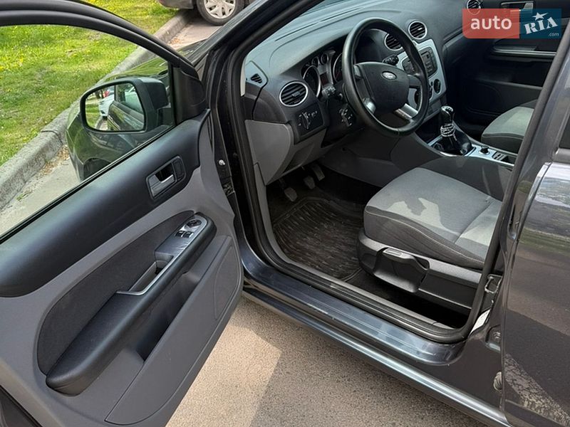 Універсал Ford Focus 2010 в Кривому Розі