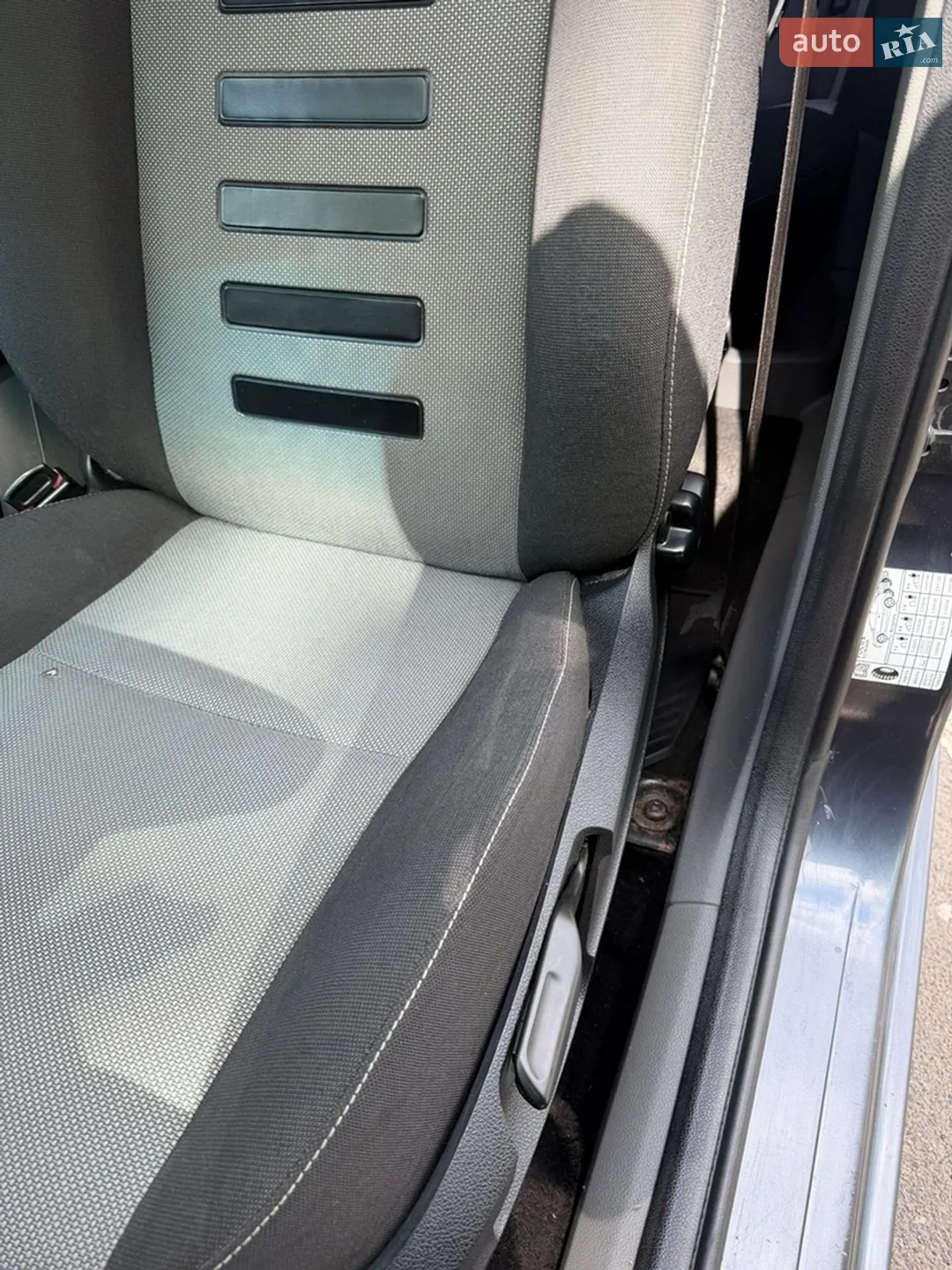 2010 Ford Focus - мініатюра 23