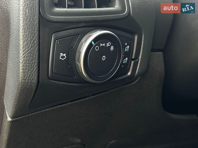 Хэтчбек Ford Focus 2016 в Львове
