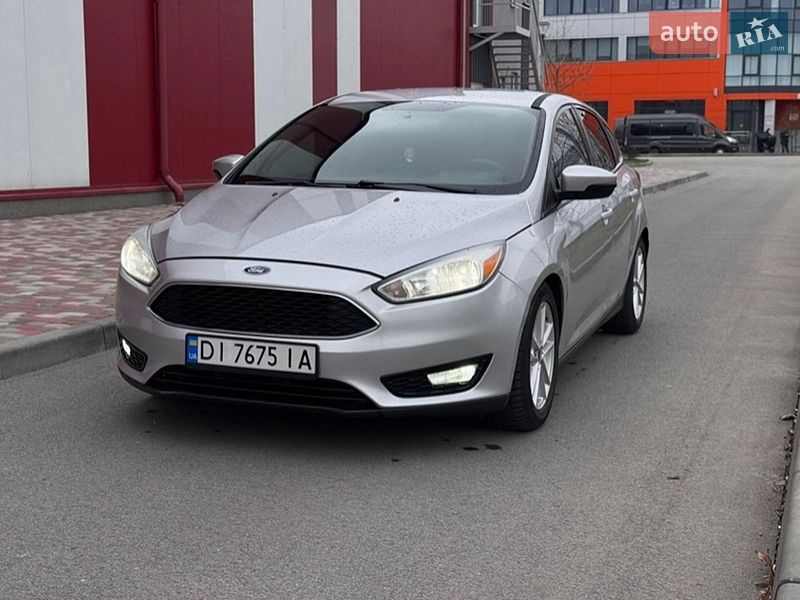 Хетчбек Ford Focus 2016 в Дніпрі