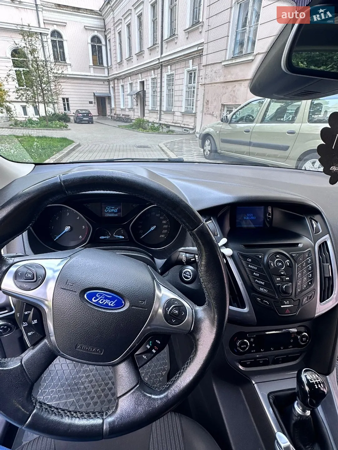 2012 Ford Focus - мініатюра 10