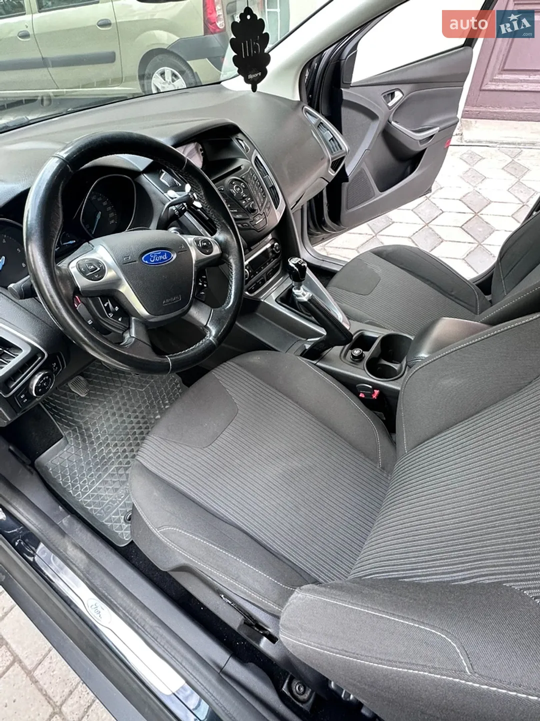 2012 Ford Focus - мініатюра 13
