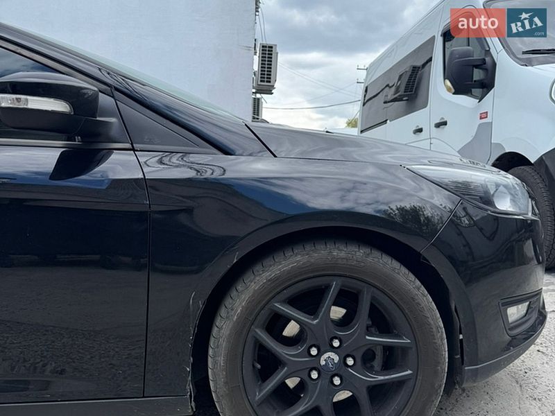 Седан Ford Focus 2015 в Днепре