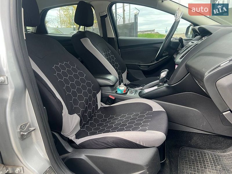 Хэтчбек Ford Focus 2013 в Киеве