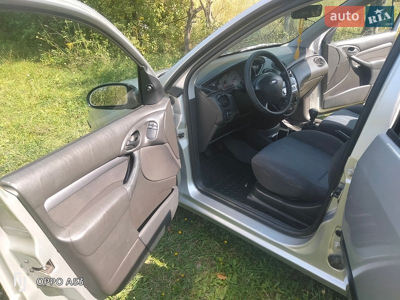 Универсал Ford Focus 2003 в Новояворовске