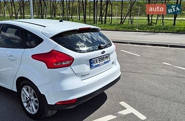 Хетчбек Ford Focus 2016 в Дніпрі