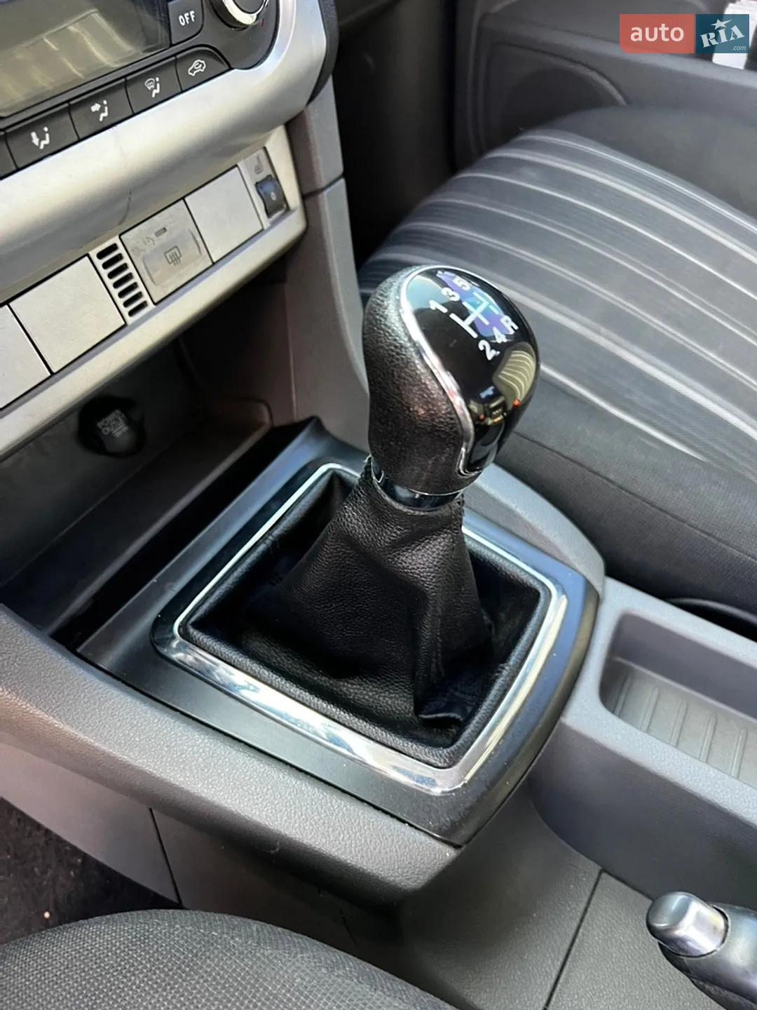 2011 Ford Focus - мініатюра 16